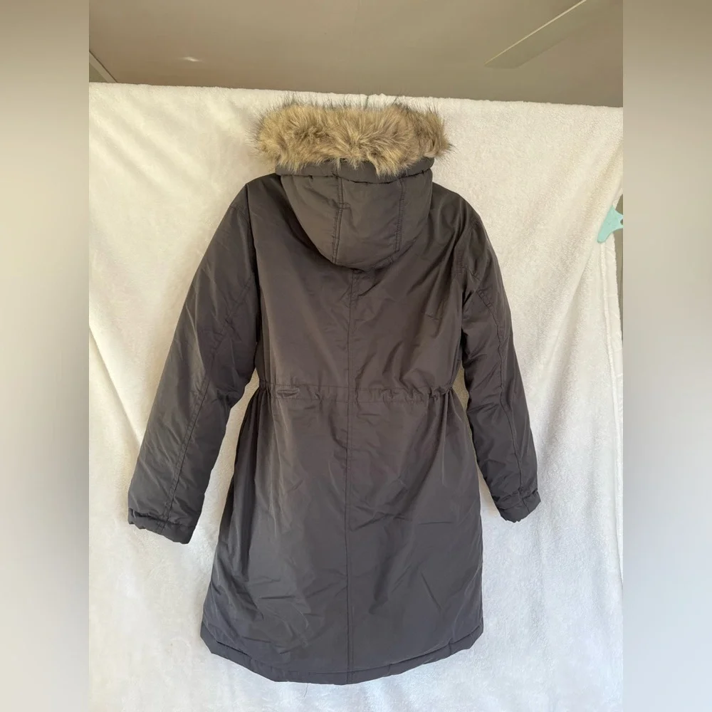 Universal Thread Dark Gray Fur-Trimmed Puffer Coat - Picture 7 of 8